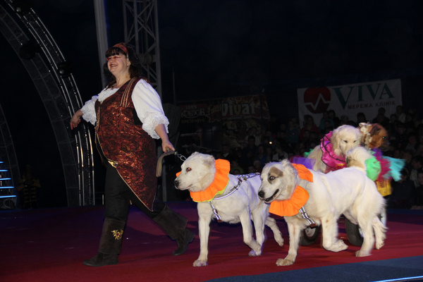 Цирк Кобзов представил новую программу в Киеве