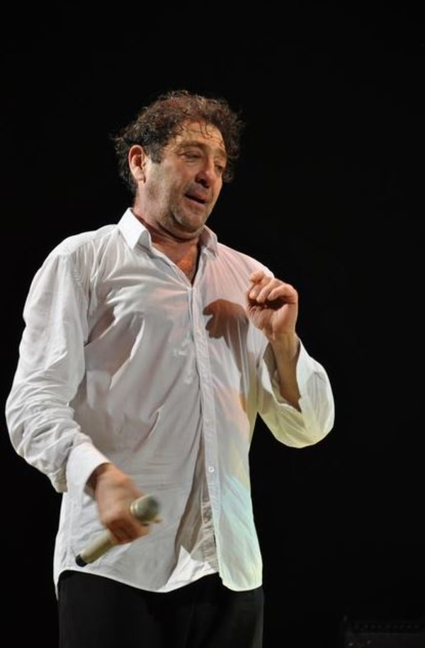 Григорий Лепс на концерте в Киеве не пускал поклонников на сцену