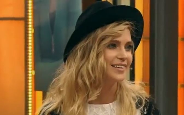 Глюкоза рассказала о трудном детстве и как сделала предложение мужу