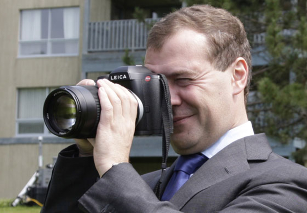 В Китае открылась фото-выставка премьер-министра России Медведева