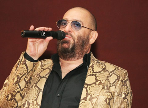 Михаилу Шуфутинскому сделали операцию