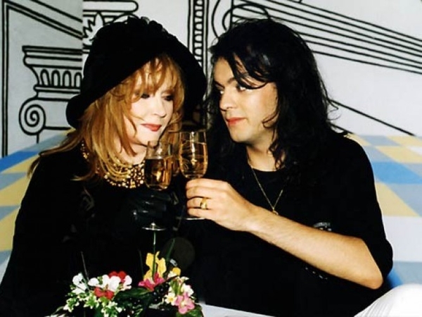 Киркоров поздравил Пугачеву с юбилеем: Я тебя обожаю и люблю