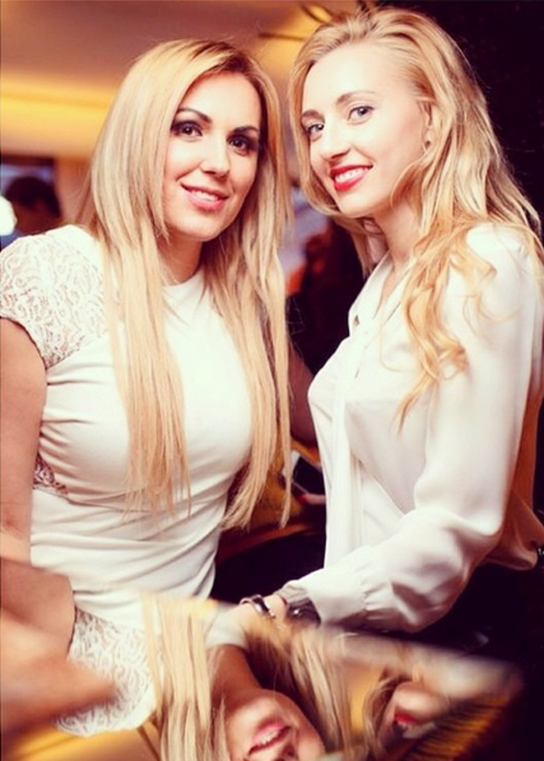 Новый образ Клочковой: Спортсменка нарастила волосы и учится готовить