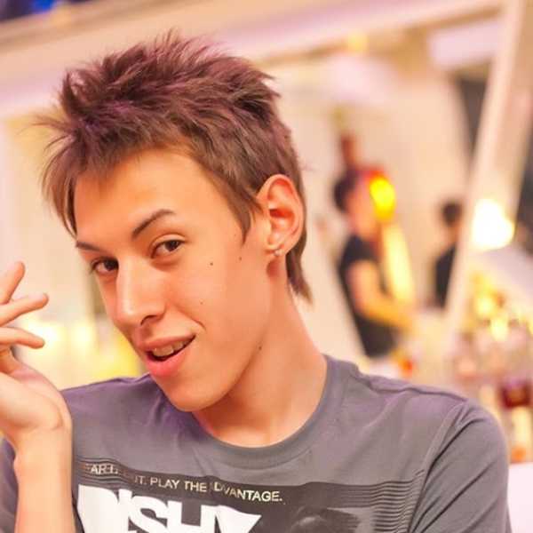 Новая волна 2014: Участник кастинга от России спел на украинском языке