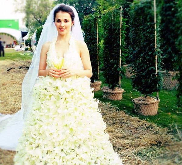 Сати Казанова готовится к свадьбе в конце весны