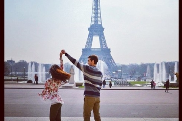 instagram.com/annabsonglove