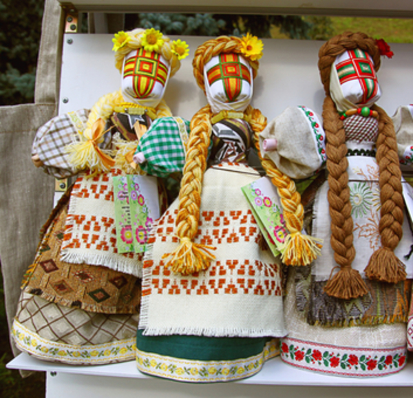 Обереговые куклы из ткани, соломы, лыка - мастер-класс | Чайно-Творческая Мастерская
