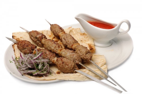 Как приготовить люля-кебаб: Три вкусные идеи