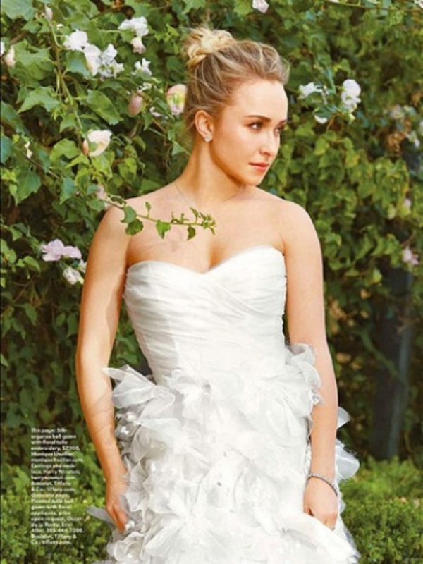 Панеттьери заговорила о свадебном платье накануне боя Кличко-Леапаи