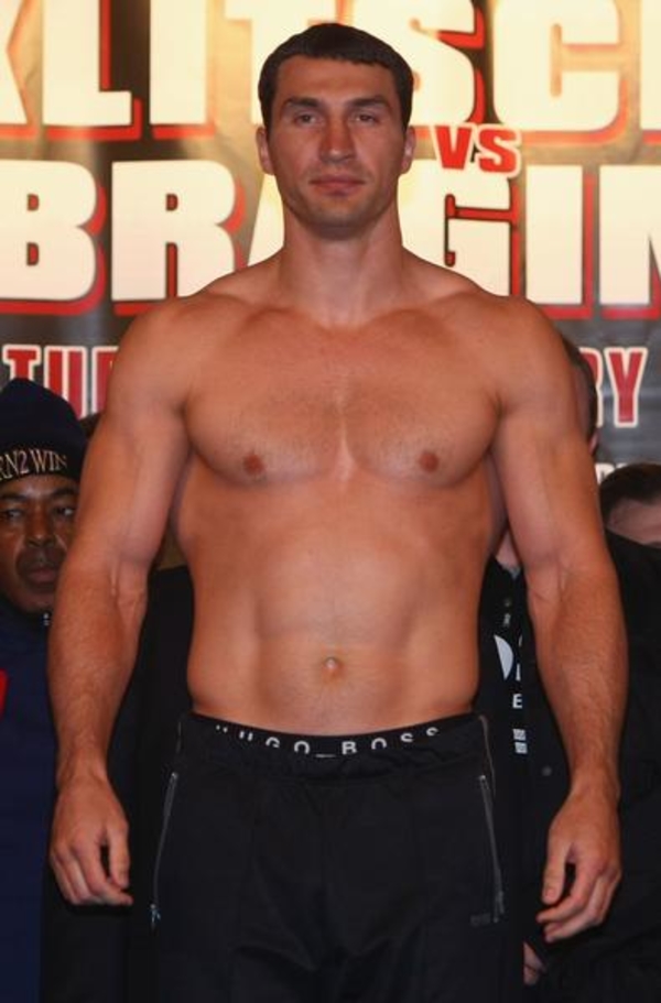 Бой Кличко и Леапаи: Проголосуй за самого горячего спортсмена