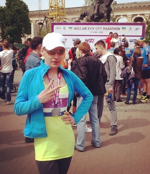 Травести-дива Монро показала фото без макияжа и парика