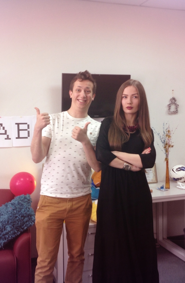 Леша Дурнев нашел новую соведущую шоу Дурнев +1