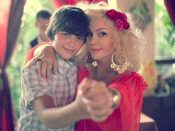 День матери: Украинские звезды с детьми