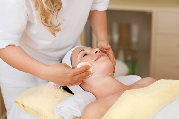 Как часто нужно делать чистку лица