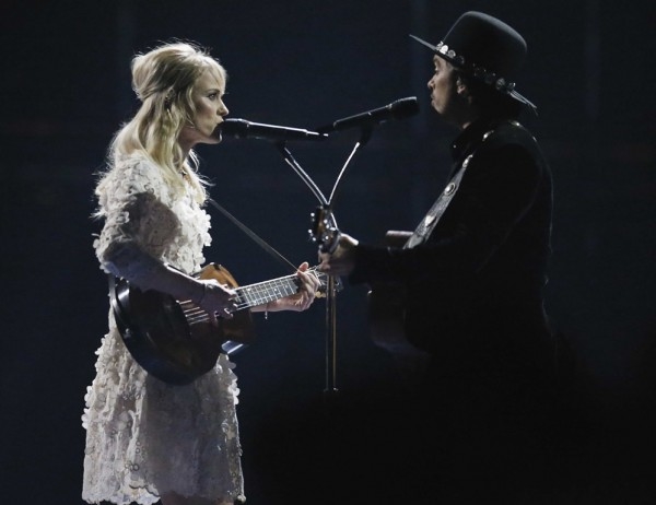 Евровидение 2014: Выступление участников из Нидерландов (видео)