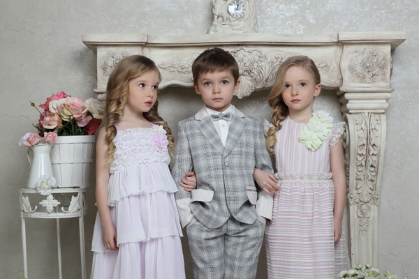 Как используется клетка в детской одежде