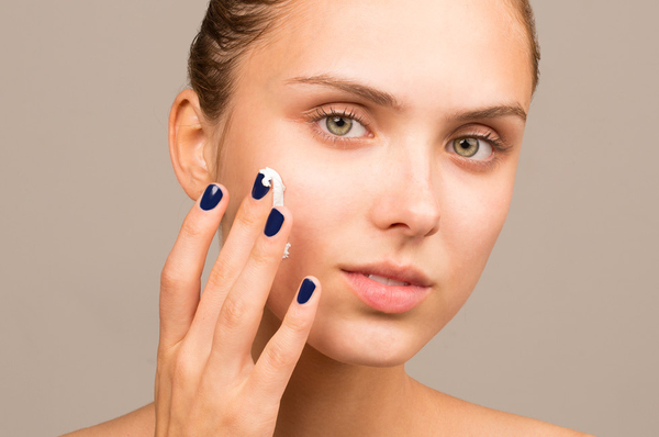 Как ухаживать за кожей лица в домашних условиях