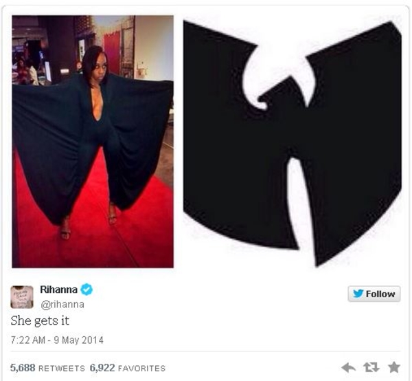 Модный клон: Рианна осудила фанатку, которая скопировала ее наряд
