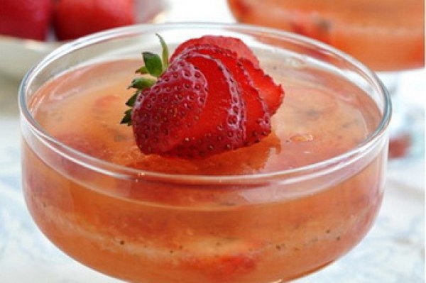 Клубничное желе: Три вкусные идеи