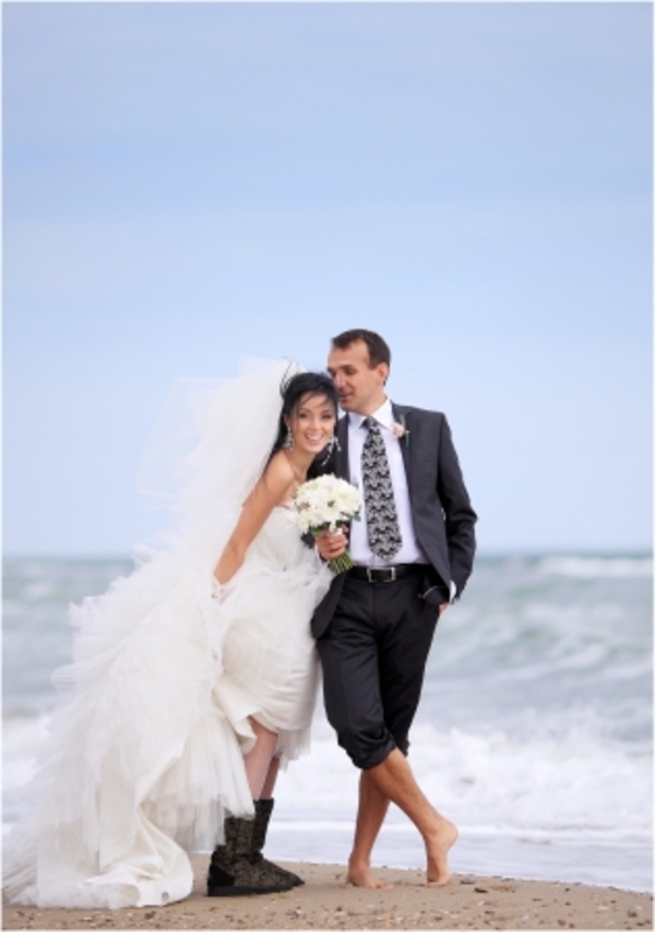 В Сеть попали свадебные фотографии участницы шоу Холостяк Анаит