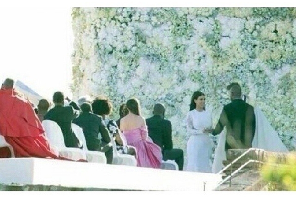 vk.com/kimberly_kardashian