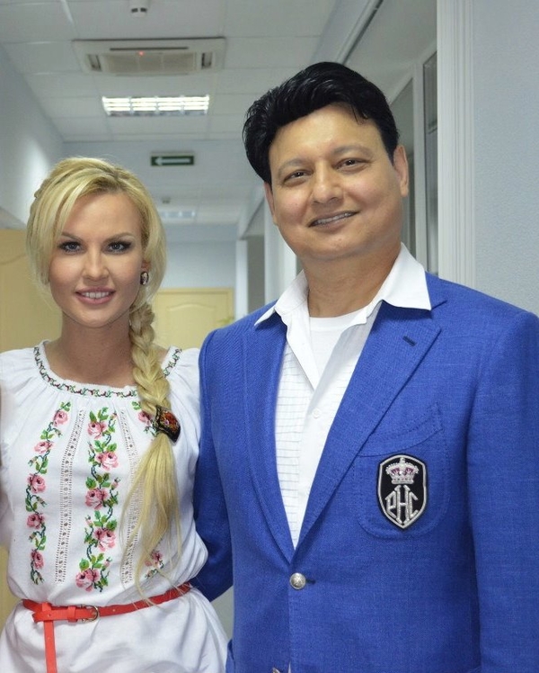 Певица Камалия поздравила мэра Киева: С Кличко город будет процветать