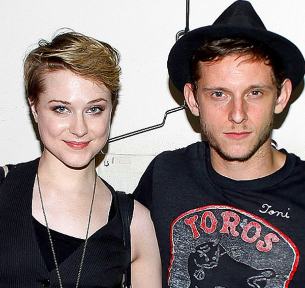 Звезда фильма Опасная иллюзия разводится после двух лет брака