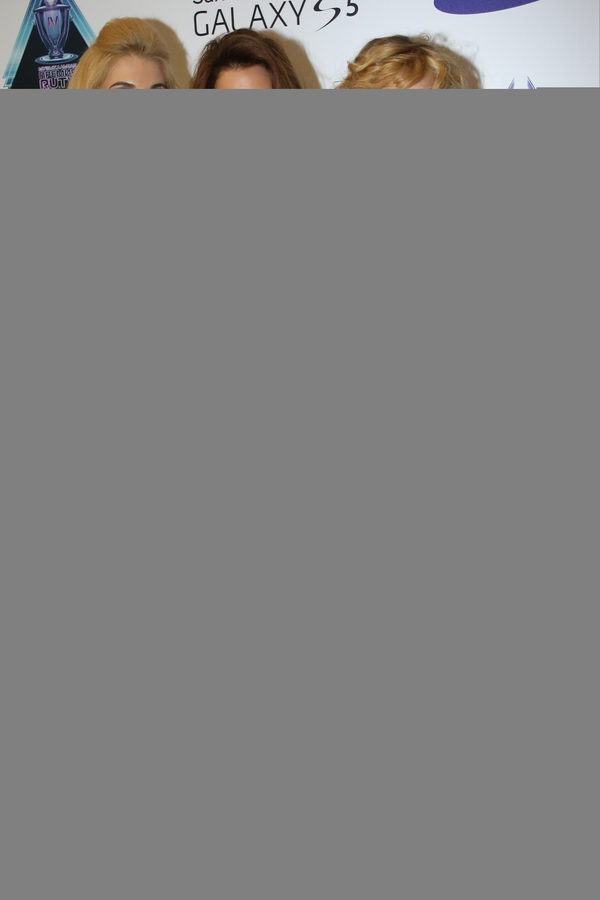 Премия RU.TV 2014: Скромная ВИА Гра и откровенная Волочкова