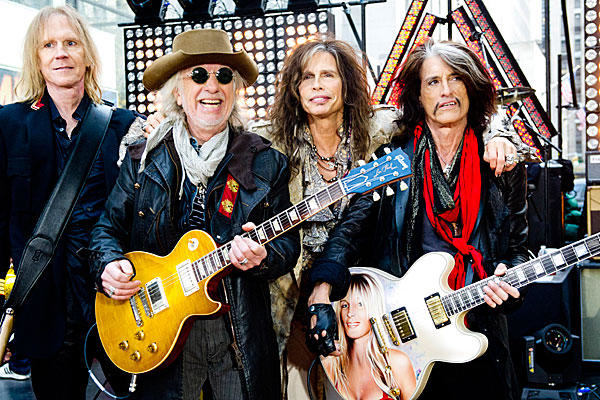 Группа Aerosmith отменила киевский концерт