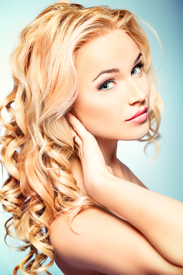 Уход за волосами летом: Моем волосы правильно