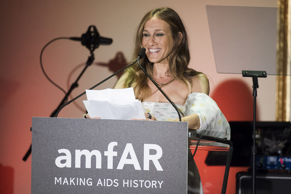 Сара Джесика Паркер посетила вечер организации по борьбе со СПИДом