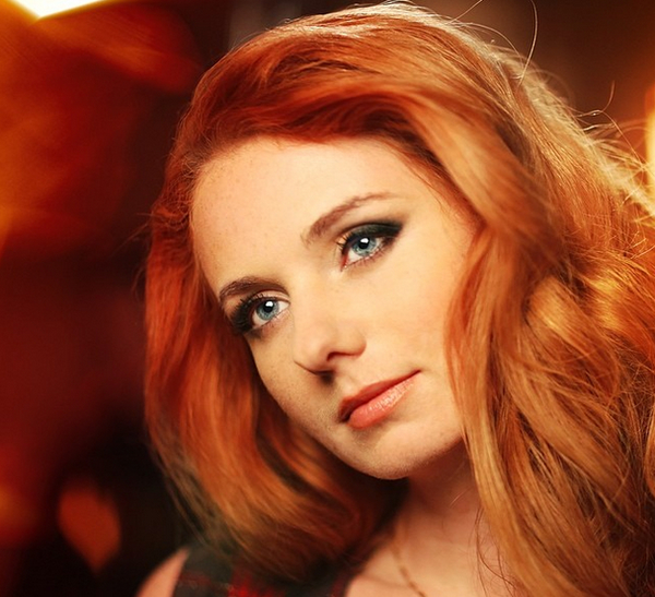 Экс-татушка Лена Катина хочет взять ребенка из приюта