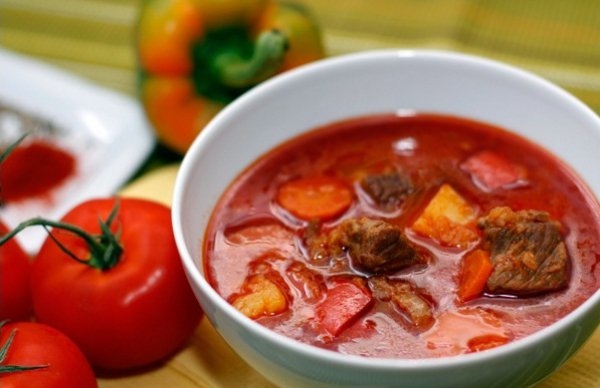 Как приготовить гуляш: ТОП-5 рецептов