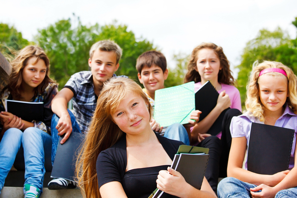 Ученики девятых классов напишут диктант 13 июня