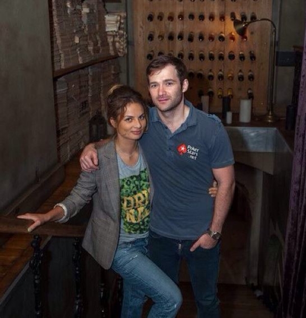 Возлюбленный Ани Селюковой: Миллионер и чемпион мира по покеру