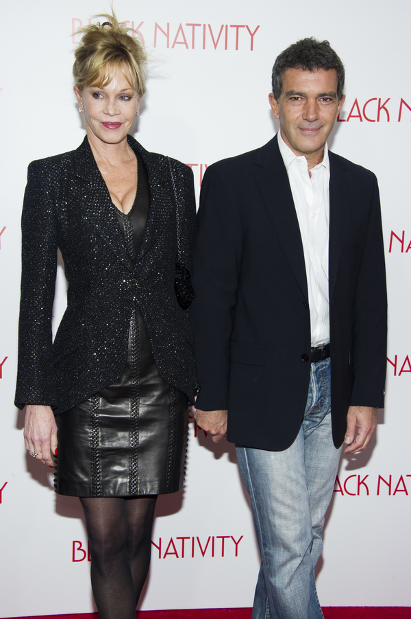 Антонио Бандерас и Мелани Гриффит воюют из-за собак