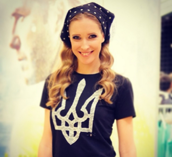 Катя Осадчая вместо Крыма собирается отдыхать в Батуми