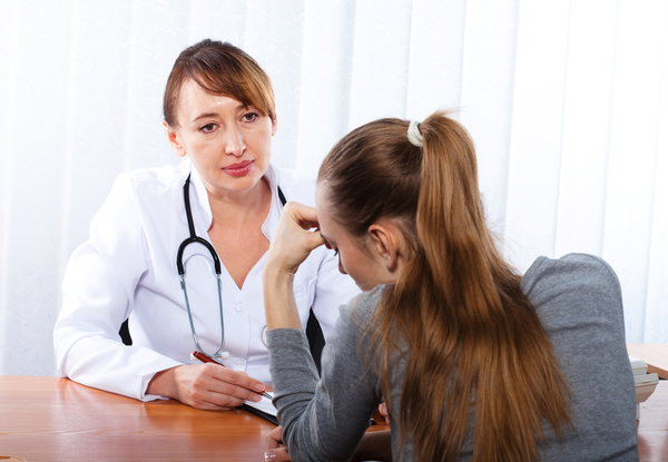 Почему возникает аменорея и как лечить