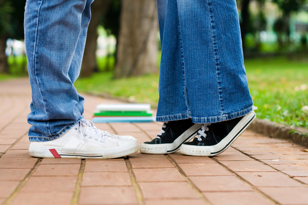 Какую обувь купить подростку