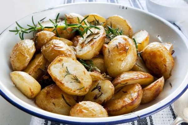 Как приготовить молодую картошку: ТОП-8 советов