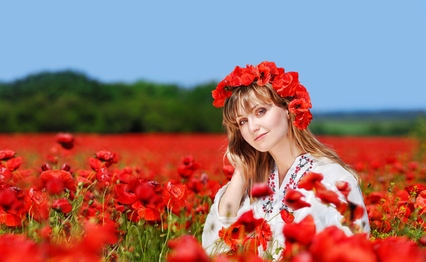 День Конституции: поздравления в стихах