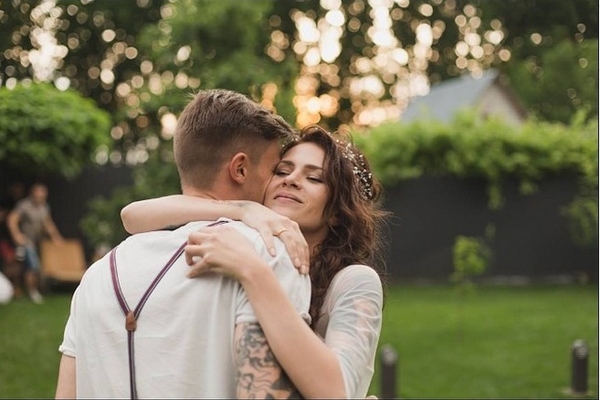 Даша Ши опубликовала свадебные фото