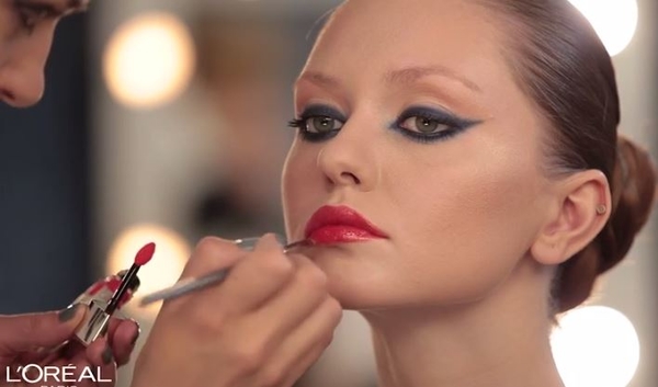 Трендовый макияж для рыжеволосых