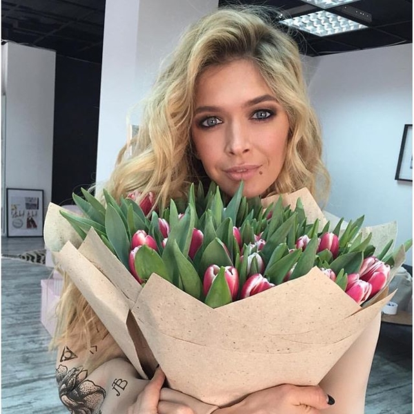 Билык, Брежнева и Ани Лорак: Как выглядели звезды на своем выпускном?