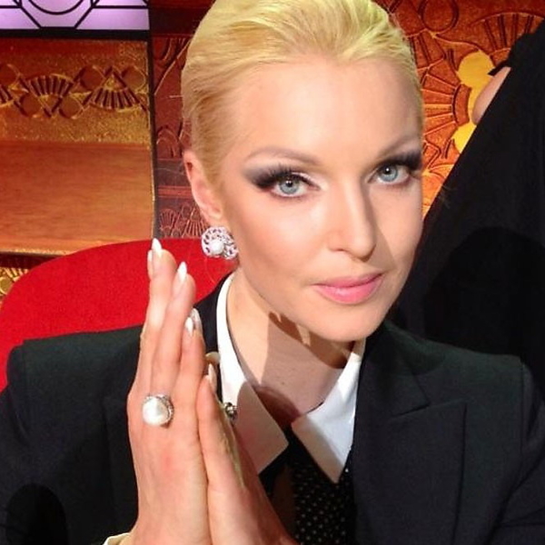 Не легкого поведения: Дело против Волочковой о проституции закрыто