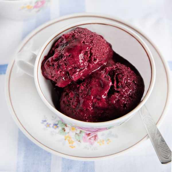 Как приготовить ежевичный сорбет