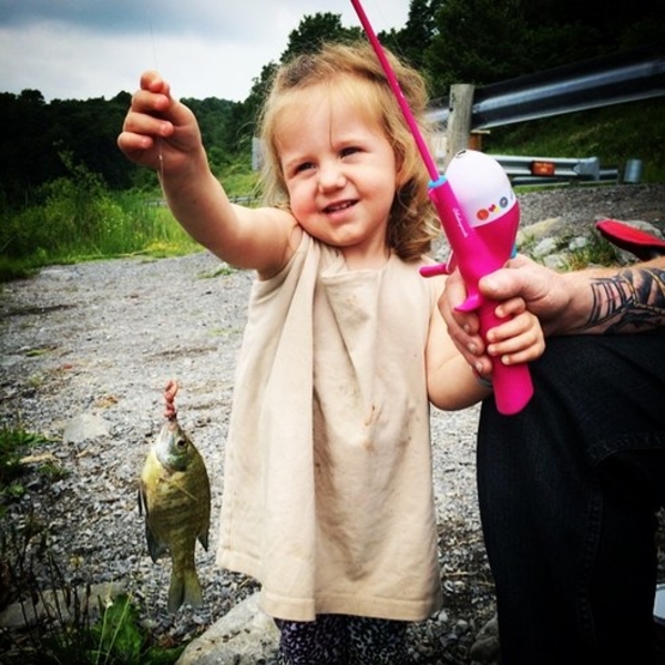 День рыбака: ТОП-10 деток с удочками в Instagram