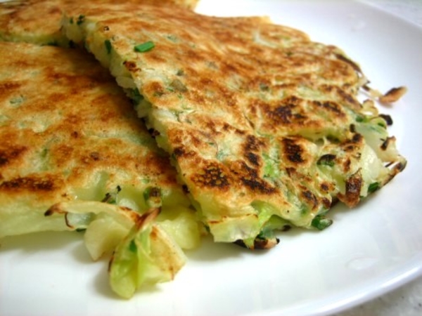 Как приготовить блины из кабачков (ВИДЕО)