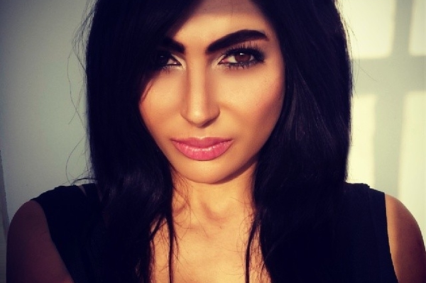 instagram.com/claireleeson_x