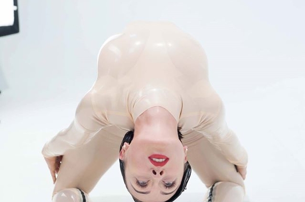 facebook.com/nikita.offici